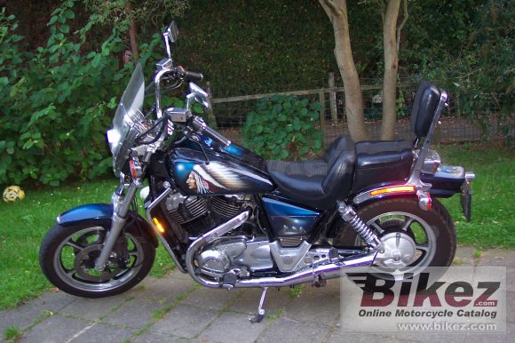 1985 Honda VT 1100 C Shaddow photo